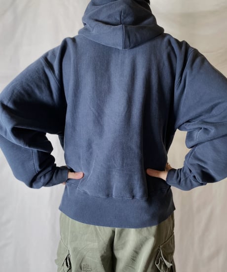 【USED】  Champion Reverse Weave Hoodie HERSHEY/210902-050