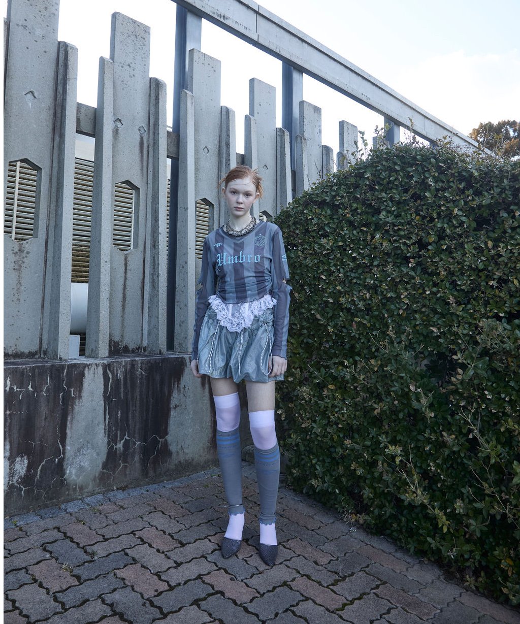 NEW】Chinatsu Aoyama × UMBRO 2Way Warmer Gray /