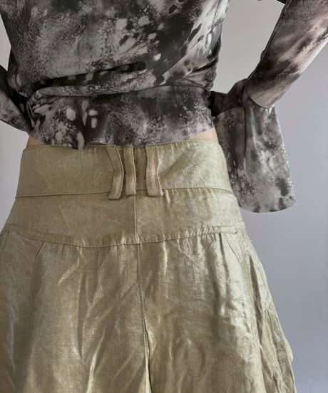 【USED】 Shiny Flared Mini Skirt / 251206-022