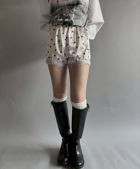【USED】  Heart pattern shorts / 250927-012