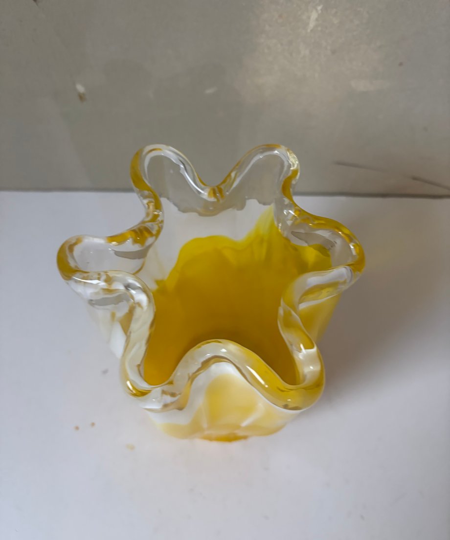 69e5a6e02351e42dd717a982