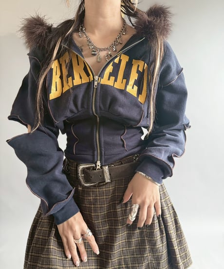 THE TINY SHOP BY MORI military 再構築ビスチェ THE TINY SHOP BY MORI military 再構築ビスチェ - メルカリ