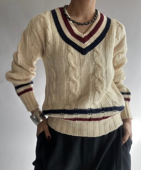 【USED】100% Virgin Wool V Neck Wool Knit Top/241130-025