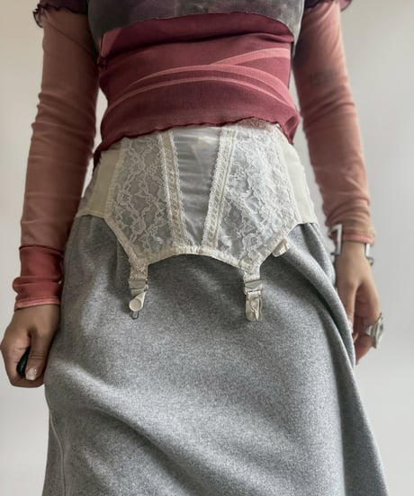 【USED】 Lace Pattern Corset Skirt / 250705-014