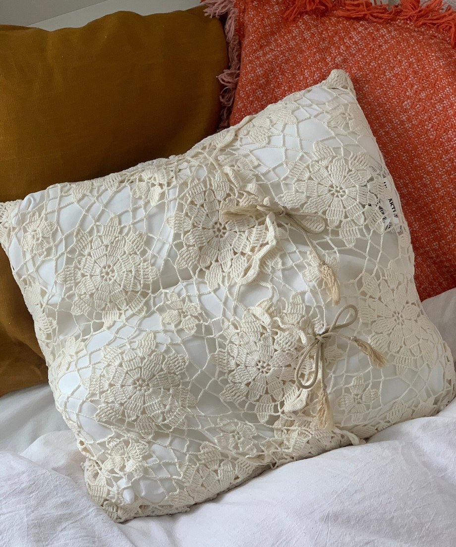 60a5d0687c42ee42fb14c1ce