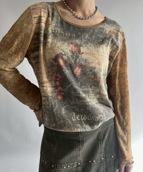 【USED】 Sheer Sleeve Design Top /251108-013