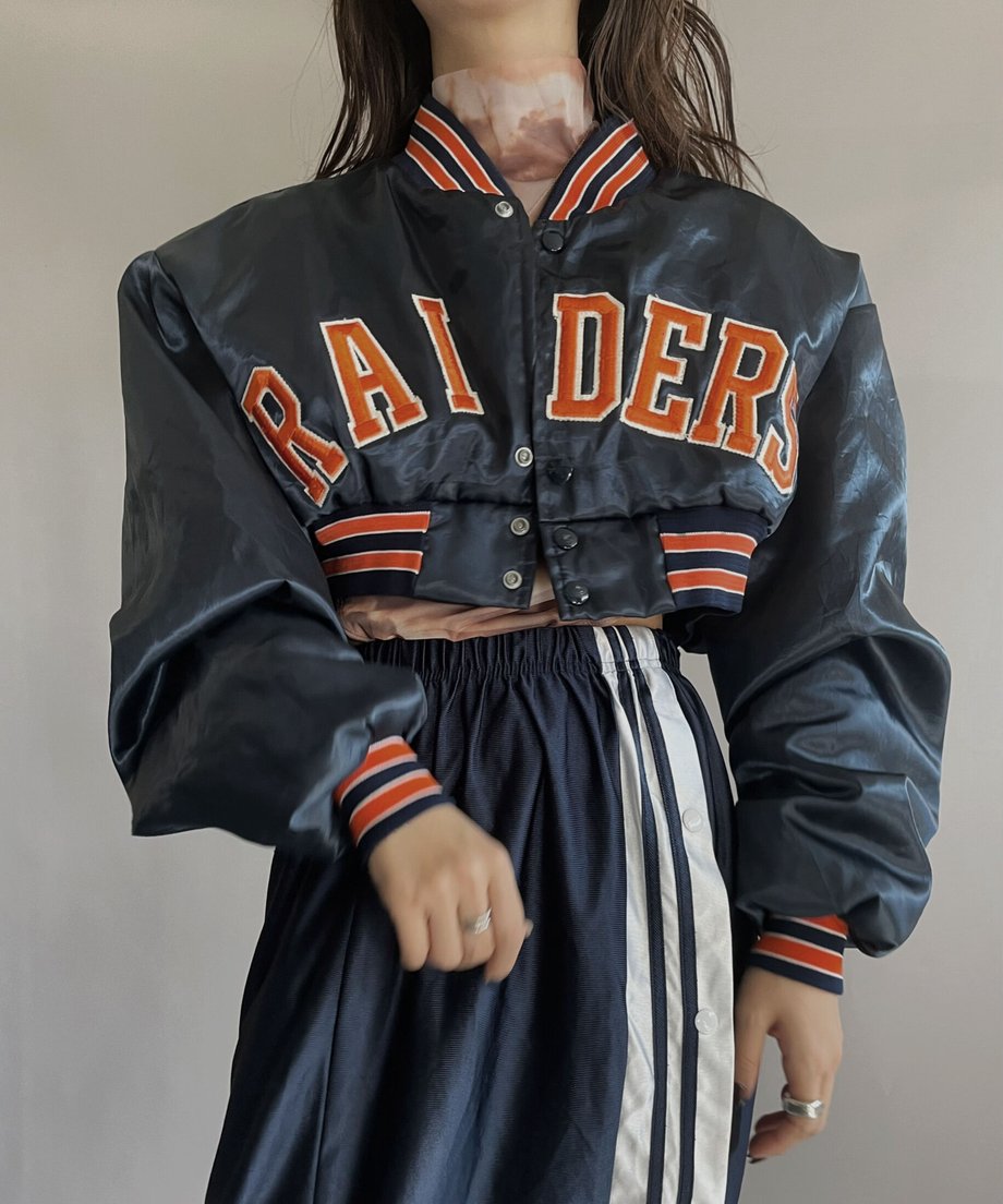 6364c490c15c5a2d912abc0e