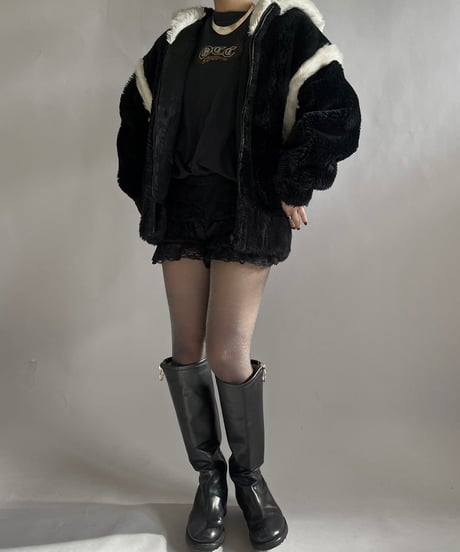 【USED】  Fake Fur Hooded Jacket /241221-011