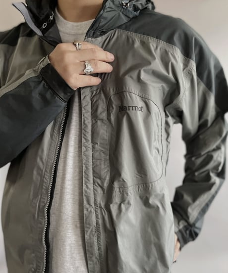 【USED】  Marmot Nylon Shell Jacket/230410-003