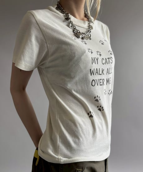 【USED】 RESIZED MADE in USA Hanes MY CATS WALK ALL OVER ME! T-Shirt / 260627-021