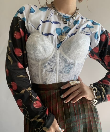 【USED】 Lace Patterned Corset Top/241124-009
