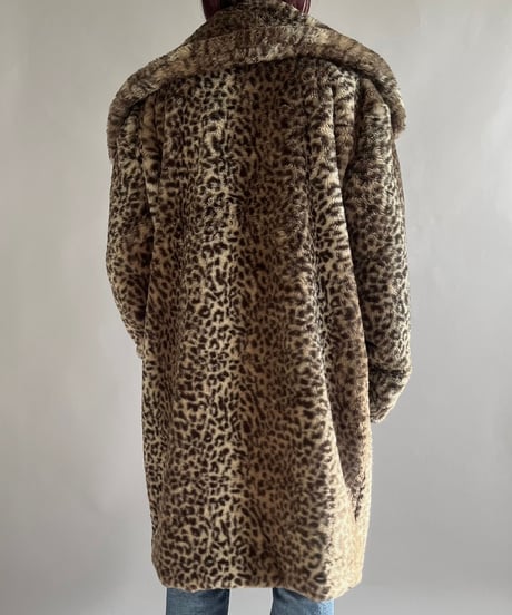 【USED】 Leopard Patterned Fake Fur Jacket /241221-007