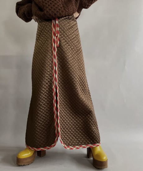 【USED】 Vanity Fair Zipped Quilting Long Skirt / 221210-023