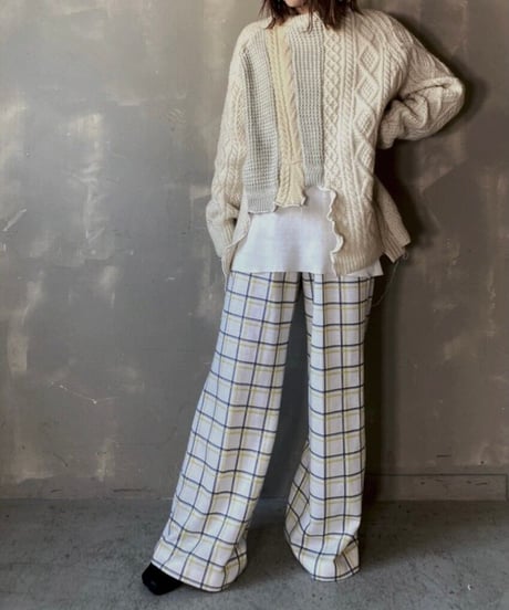 【RE;CIRCLE】 Patchwork Cable Knit ① / 201112-022