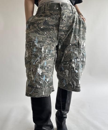 【USED】 Military Camouflage Painted Cut off Shorts  / 250614-023