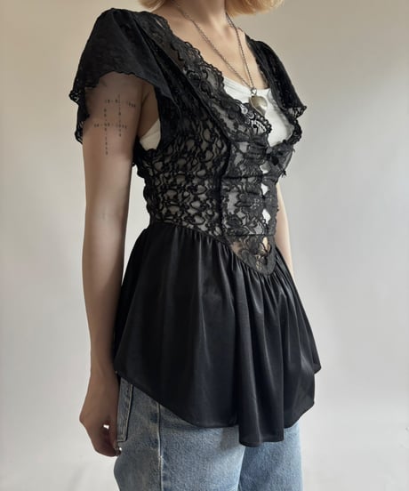 【USED】 Lace pattern design tops /250816-012