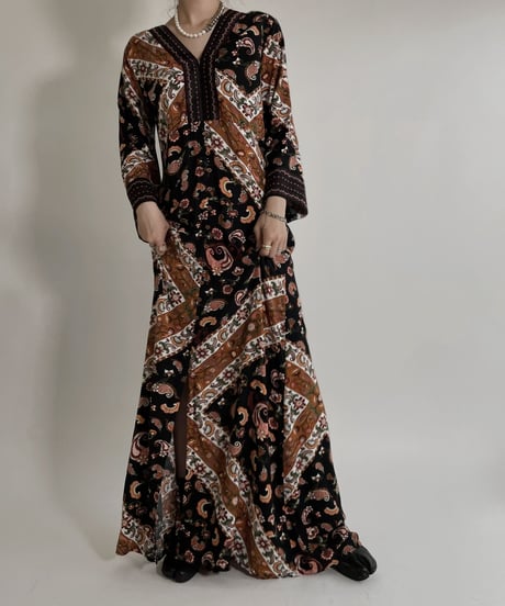【USED】 Ethnic Long Sleeves One-piece / 220507-019