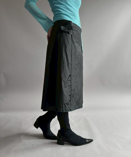 【USED】 Nylon Design Skirt /260425-008