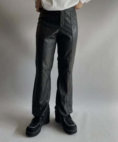 【USED】 vince Fake Leather Flare Pants / 231028-030