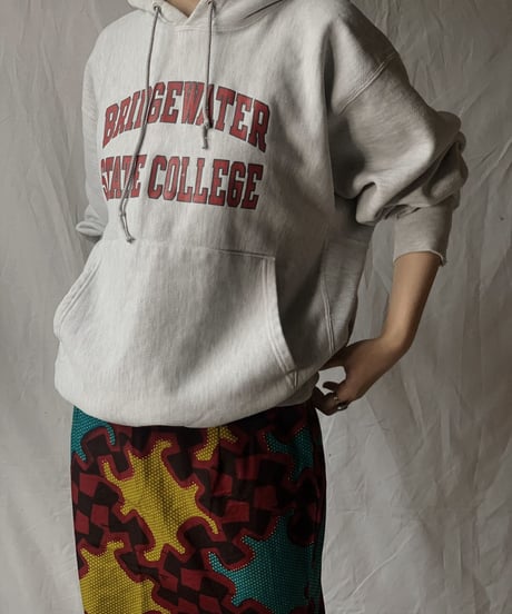 【USED】  Champion Reverse Weave Hoodie BRIDGEWATER /210516-001