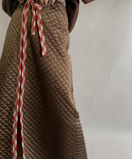 【USED】 Vanity Fair Zipped Quilting Long Skirt / 221210-023