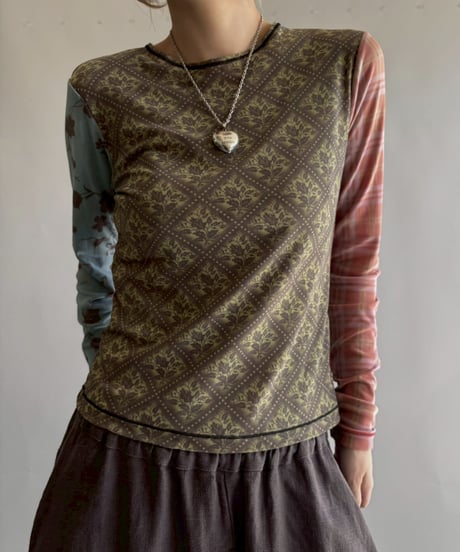【USED】 CHOPOVA LOWENA Design Sheer Top /251018-013