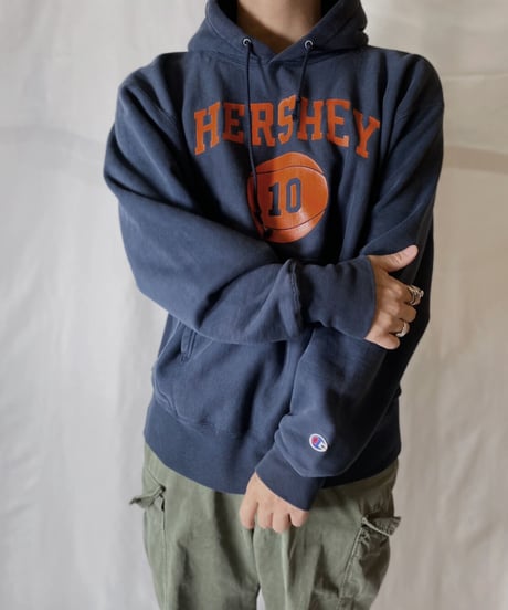 【USED】  Champion Reverse Weave Hoodie HERSHEY/210902-050