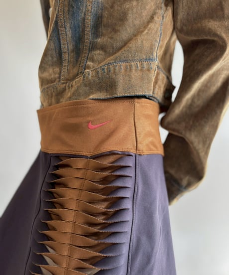 【USED】 Nike Cutting Design Mini Skirt/260314-021
