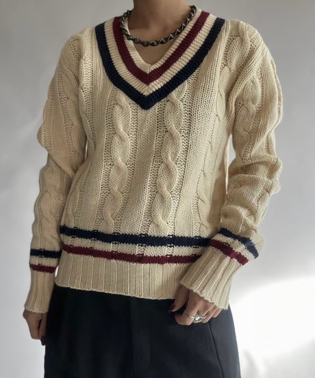 【USED】100% Virgin Wool V Neck Wool Knit Top/241130-025