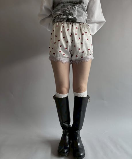 【USED】  Heart pattern shorts / 250927-012