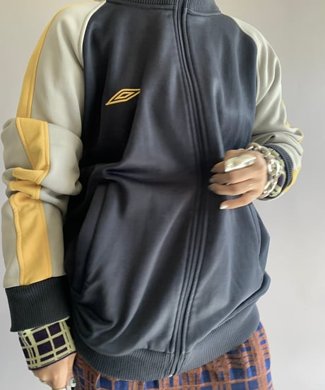 【USED】  90's Umbro Jersey Top /241116-004