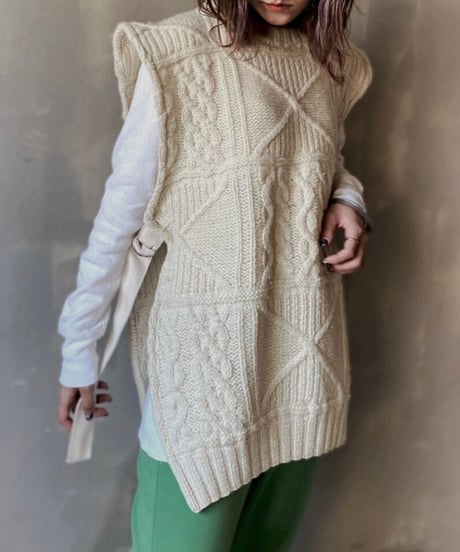【RE;CIRCLE】Cable Knit Vest ① / 201112-016