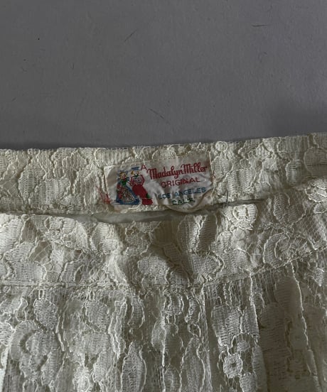 【USED】 Lace Patterned Sheer Skirt/ 240921-027