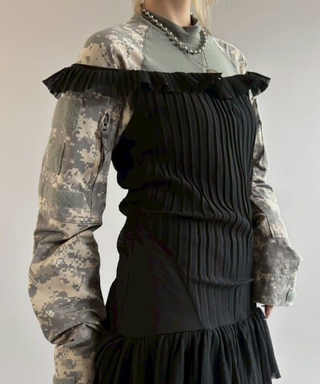 【USED】 Made In ITALY SAVE THE QUEEN Tiered Frill N/S One-Piece /251101-023