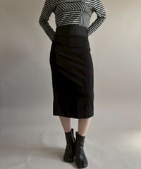 【USED】 DIESEL Side Zip Design Tight Skirt / 260228-013