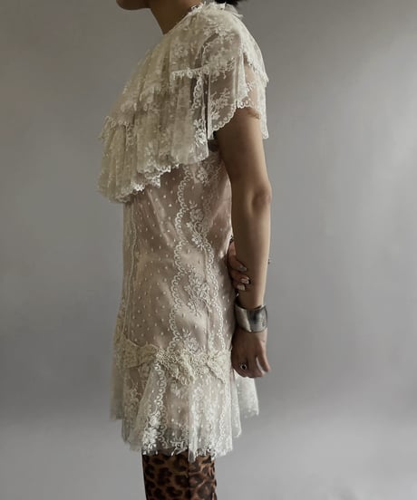 【USED】BRYAN and JOHNNY N/S Lace Patterned One-Piece /240421-007