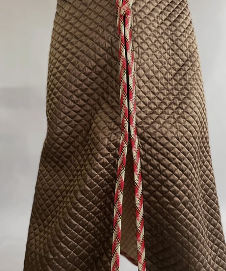【USED】 Vanity Fair Zipped Quilting Long Skirt / 221210-023