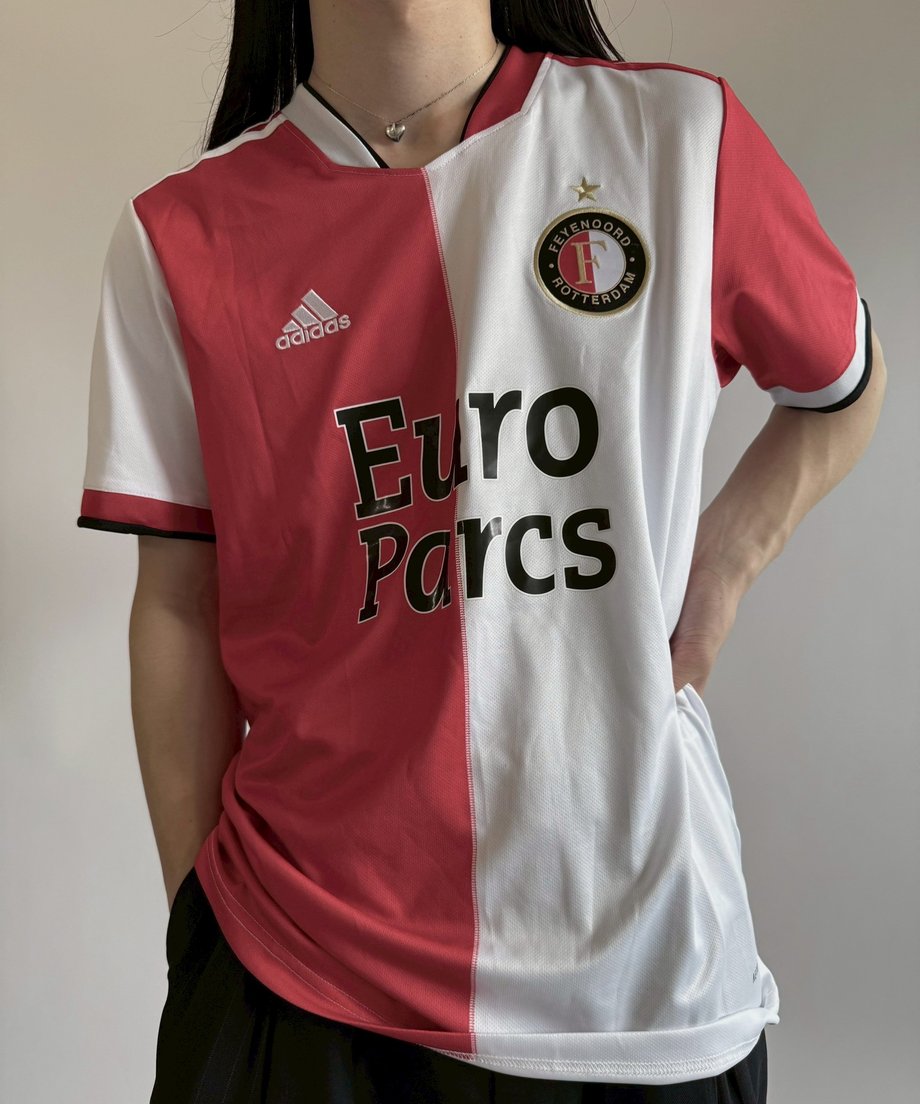 684277b20f090c005e46ae8c