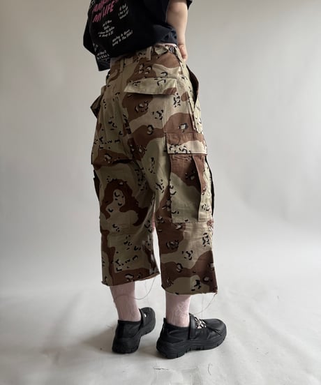 【USED】 Military Camouflage Painted Cut off Shorts  / 250614-009