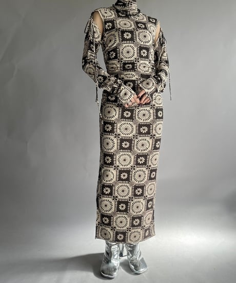 【USED】 Flower Patterned Sleeve Convertible Tight Long One-Piece /241130-003
