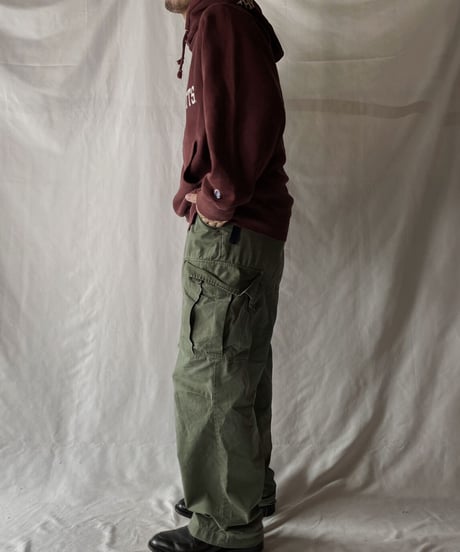 【USED】   Champion Reverse Weave Hoodie UNIVERSITY OF MASSACHUSETTS/211007-049