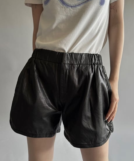 【USED】 Leather Shorts / 250913-003