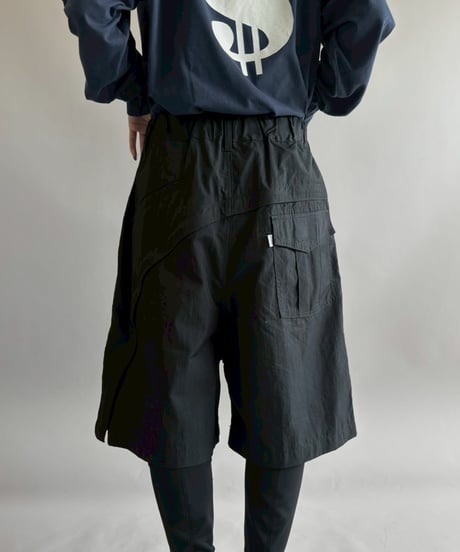 【USED】 194 Gimmick Nylon Cargo Shorts / 260418-003