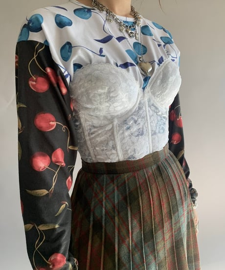 【USED】 Lace Patterned Corset Top/241124-009