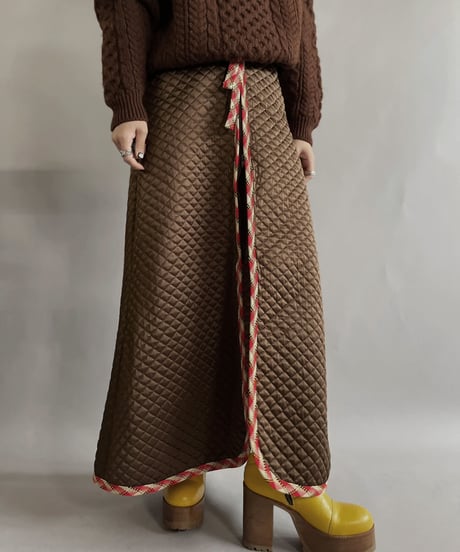 【USED】 Vanity Fair Zipped Quilting Long Skirt / 221210-023