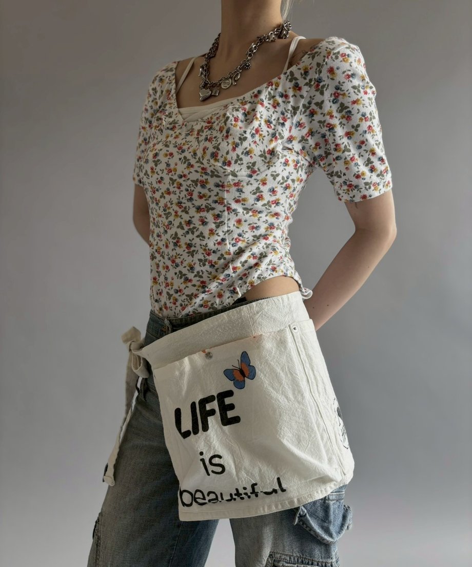 6a0ea5bc3ffe3e952d5d79a8