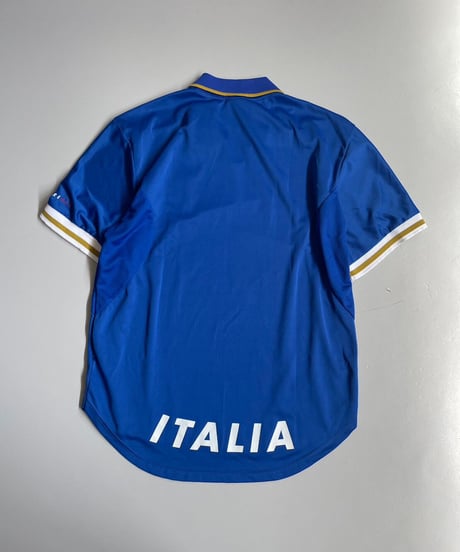 【USED】  Italy National team 1996's Home Game Shirts / 2300515-021