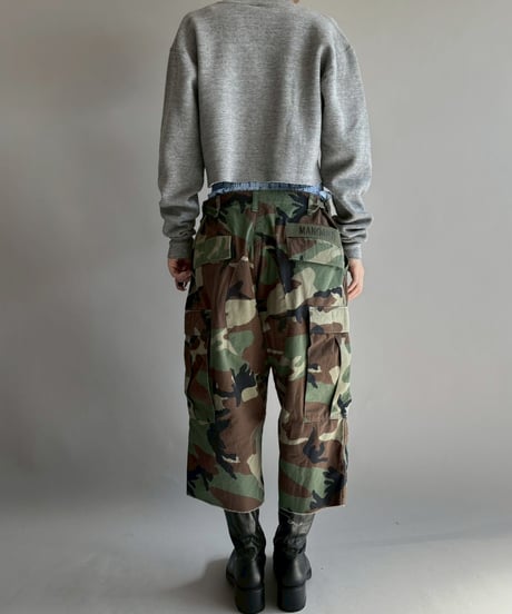 【USED】 Military Camouflage Painted Cut off Shorts / 251108-016
