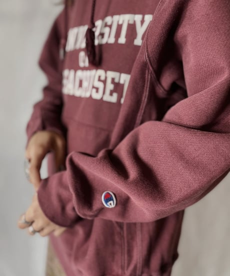【USED】  Champion Reverse Weave Hoodie MASSACHUSETTS UNI./210902-020