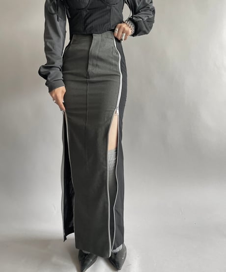 【RE;CIRCLE】 Re Front Zip Skirt/ 241003-006